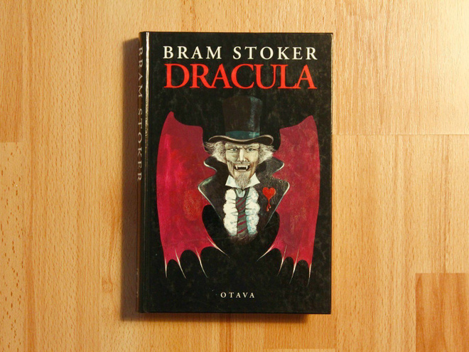 Bram Stoker Dracula (kovakantinen 3. painos)