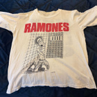 Ramones 1992 -kiertuepaita, ehkä L-koko - pikkukuva 1