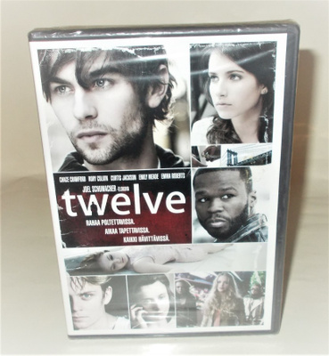 TWELVE (UUSI)