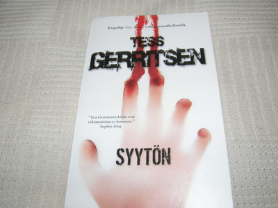 Tess Gerritsen Syytön -nid