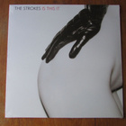The Strokes – Is This It (UUSI, muoveissa, 2020-painos, LP) - pikkukuva 1