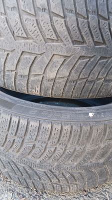 Kesäkuntoiset talvirenkaat 2kpl 225/45R17