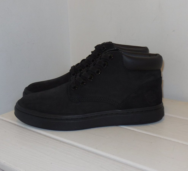 39 - Timberland mustat nilkkurit nahkaa * UUDET