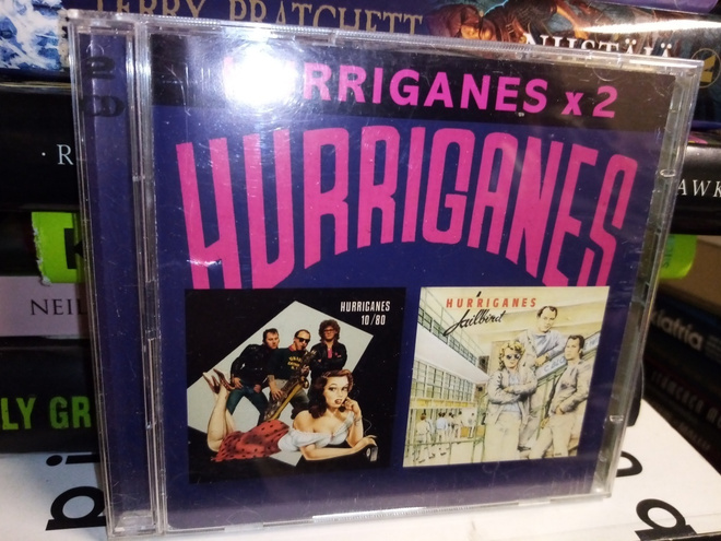 2CD Hurriganes x 2 :  10/80 -  Jailbird ( SIS POSTIKULU)