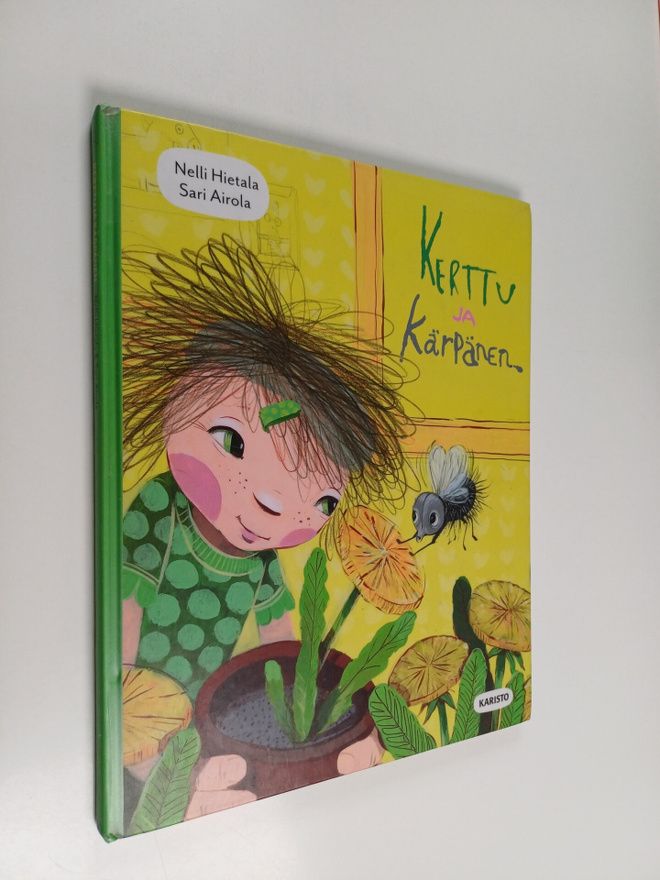 Nelli Hietala : Kerttu ja kärpänen
