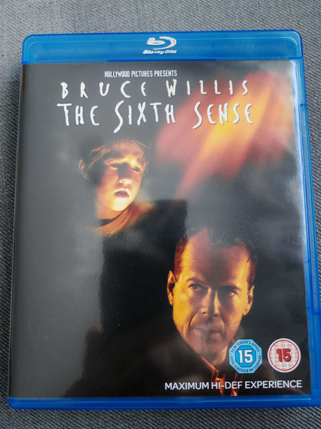 Kuudes aisti (The sixth sense) * blu-ray