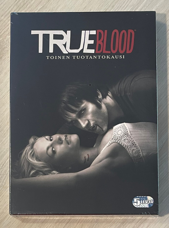 TRUE BLOOD: Kausi 2 (5DVD) Anna Paquin (UUSI)