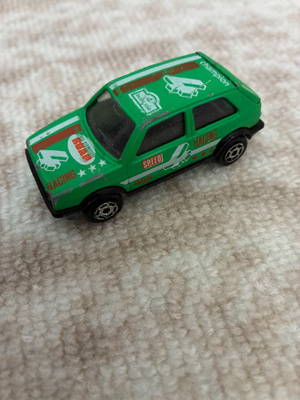 VW Golf Mk2 Majorette vanha pikkuauto n 1/64