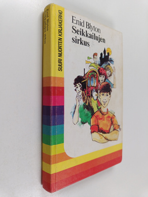 Enid Blyton : Seikkailujen sirkus