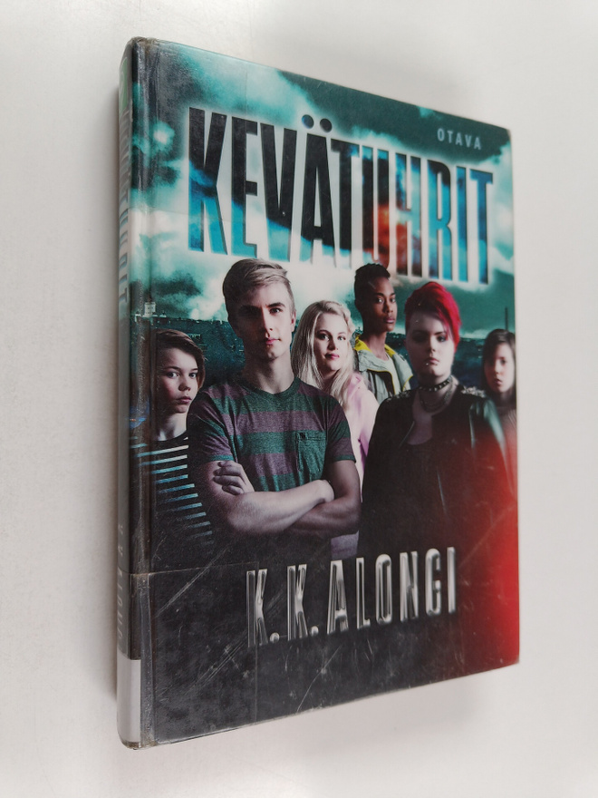 K. K. Alongi : Kevätuhrit