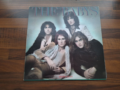 THE BABYS - BROKEN HEART . LP