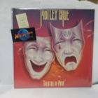 MOTLEY CRUE - THEATRE OF PAIN EX-/M- SAKSA 1985 LP - pikkukuva 1