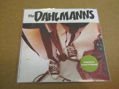 The Dahlmanns / The Stanleys split 7 45 2017 värivin