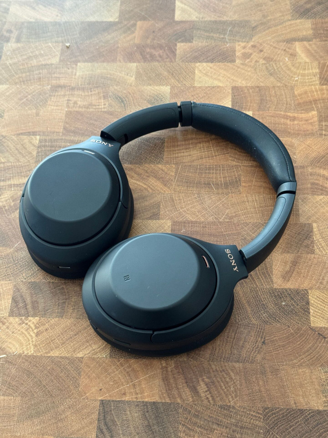 Sony WH1000 XM4 vastamelukuulokkeet