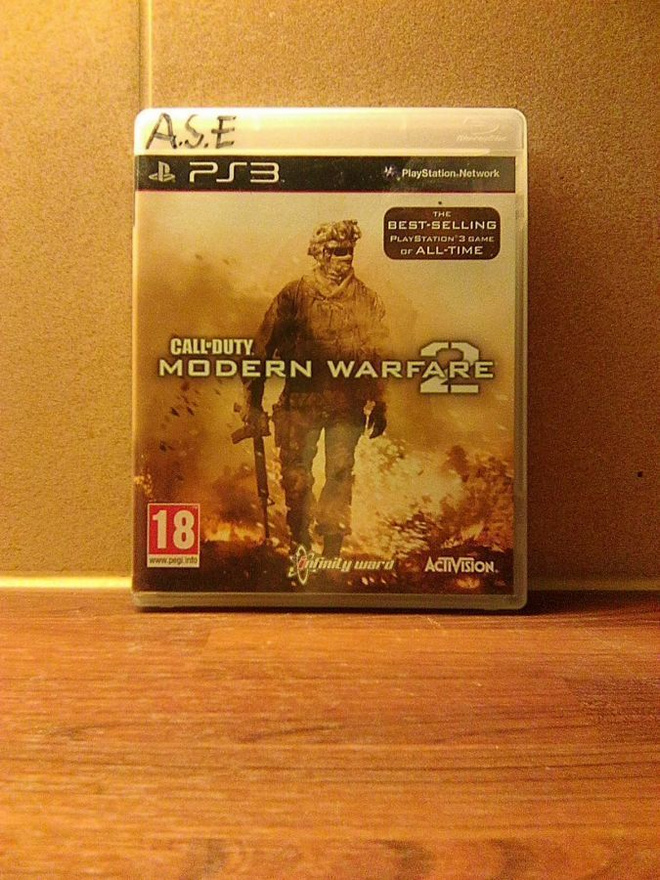 PS 3: CALL OF DUTY MODERN WARFARE 2 (CIB)