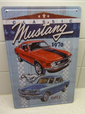 MUSTANG 1965 - 1970 CLASSIC PELTITAULU, KOHOKUVIOINEN