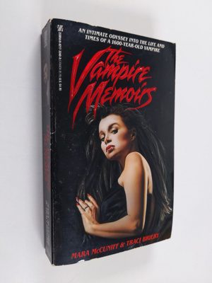 Mara McCuniff : The Vampire Memoirs