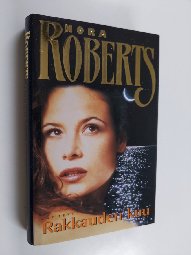 Nora Roberts : Rakkauden kuu