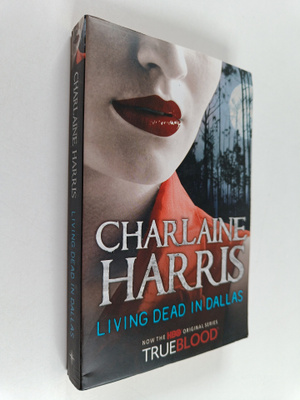 Charlaine Harris : Living dead in Dallas