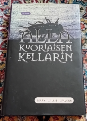 Mary Willis Walker - Alla kuoriaisen kellarin