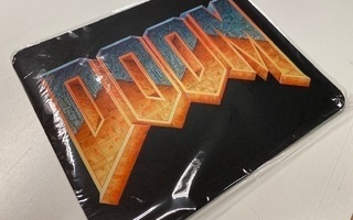 Doom logo hiirimatto
