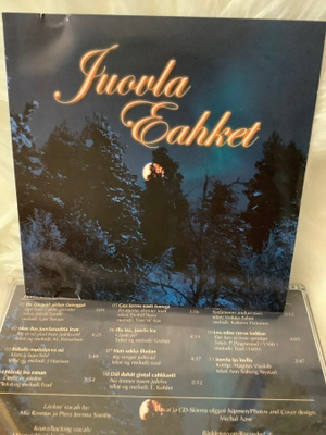 JUOVLA EAHKET