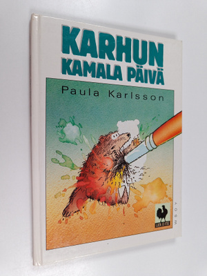 Paula Karlsson : Karhun kamala päivä