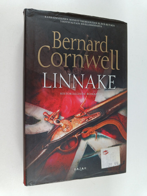 Bernard Cornwell : Linnake : historiallinen romaani