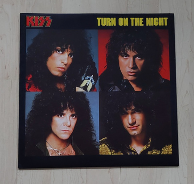 KISS : 12" Turn on the night + bonus