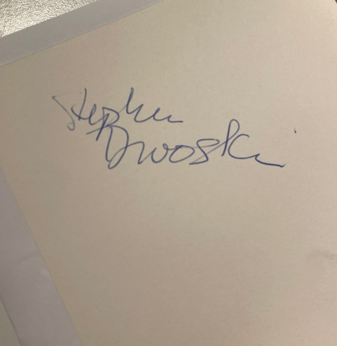 Elokuvaohjaaja Stephen Dwoskin nimikirjoitus