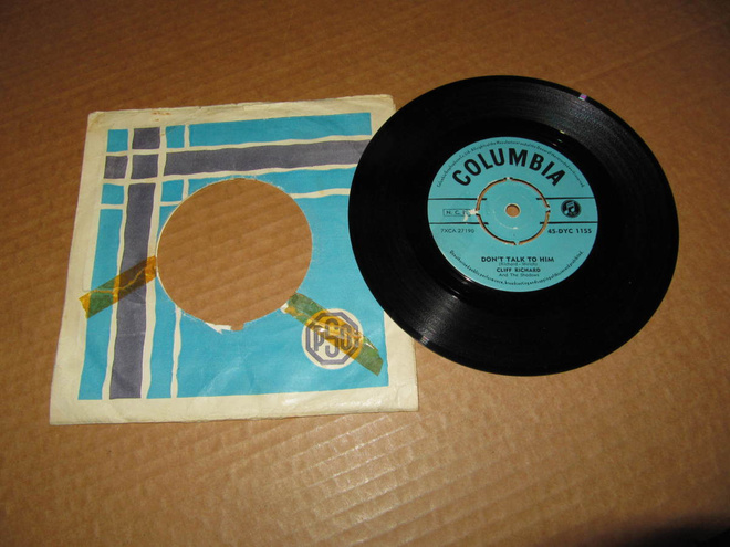 Cliff Richard And The Shadows 7" Don`t Talk To Him v.1963 FI
