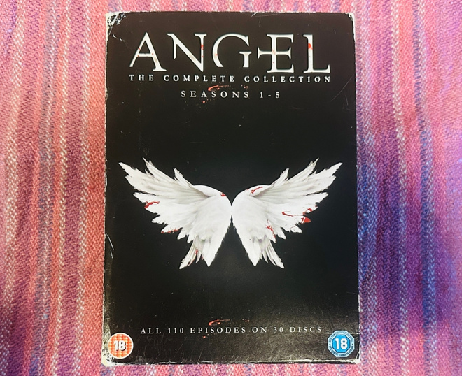 DVD: Angel 1-5 - The Complete Collection boksi