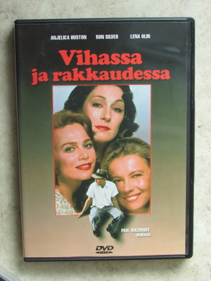 Vihassa ja rakkaudessa, DVD. Anjelica Huston