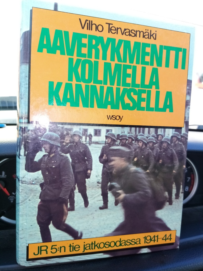 Tervasmäki : Aaverykmentti kolmella kannaksella ( SIS POSTIK