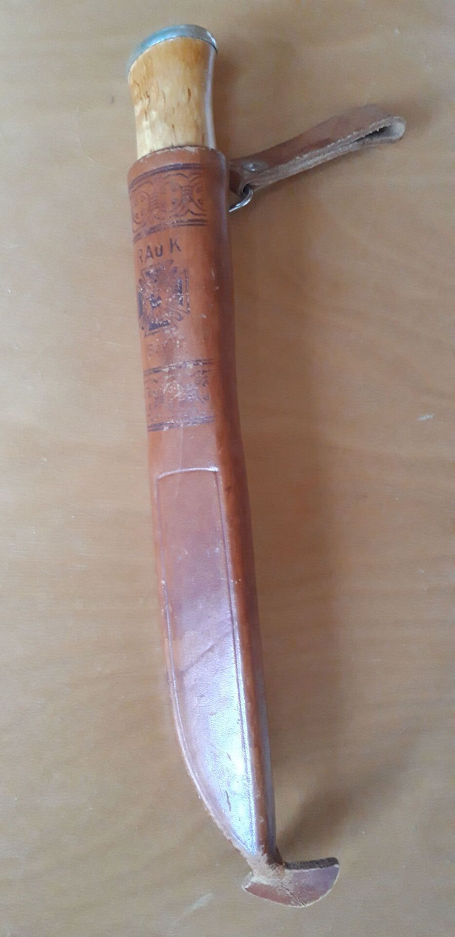 Rauk kurssipuukko v. 1970, yleispuukko 25 cm