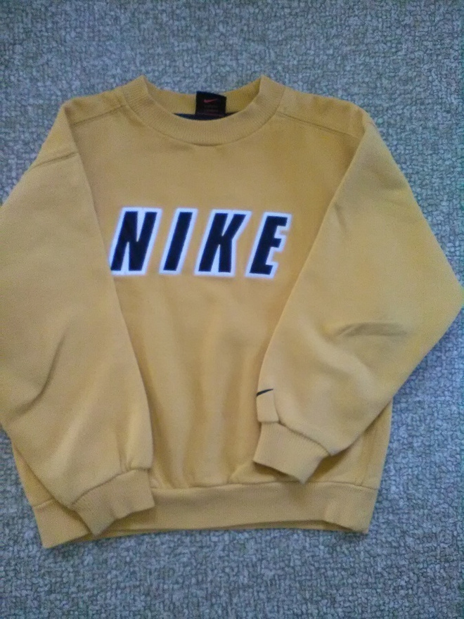 NIKE keltainen collari paita koko S (8) vastaa koko 134