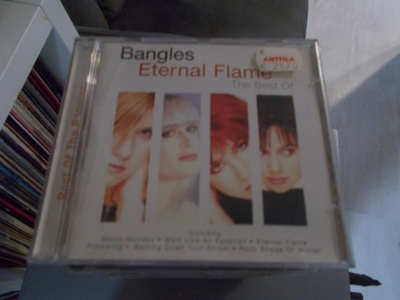 CD BANGLES ** ETERNAL FLAME THE BEST OF **