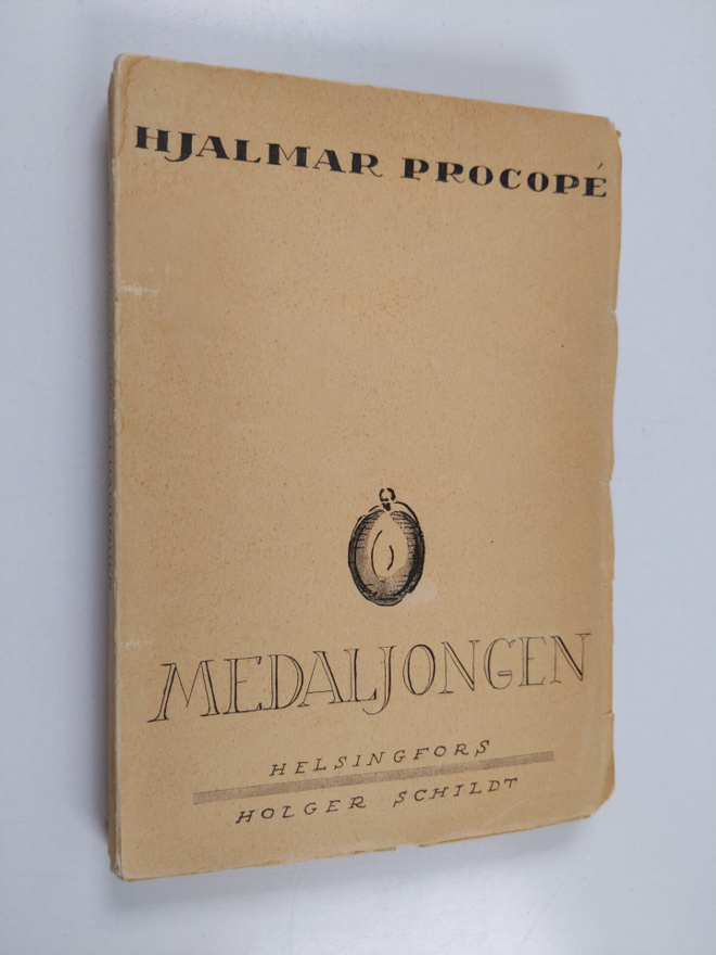 Hjalmar Procope : Medaljongen : ett vinterdrama i tre akter