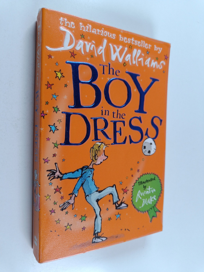 David Walliams : The boy in the dress