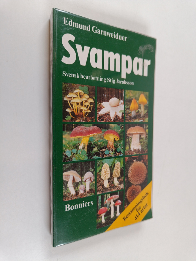 Edmund Garnweidner : Svampar : bestämningsbok för 414 arter