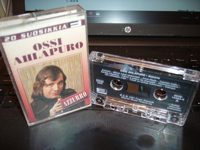 C-kasetti  : Ossi Ahlapuro : Azzurro ( sis. postikulut )