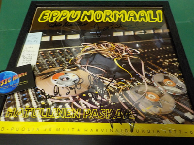 EPPU NORMAALI - HATULLINEN PASKAA LP KOKO BÄNDIN NIMMAREILLA