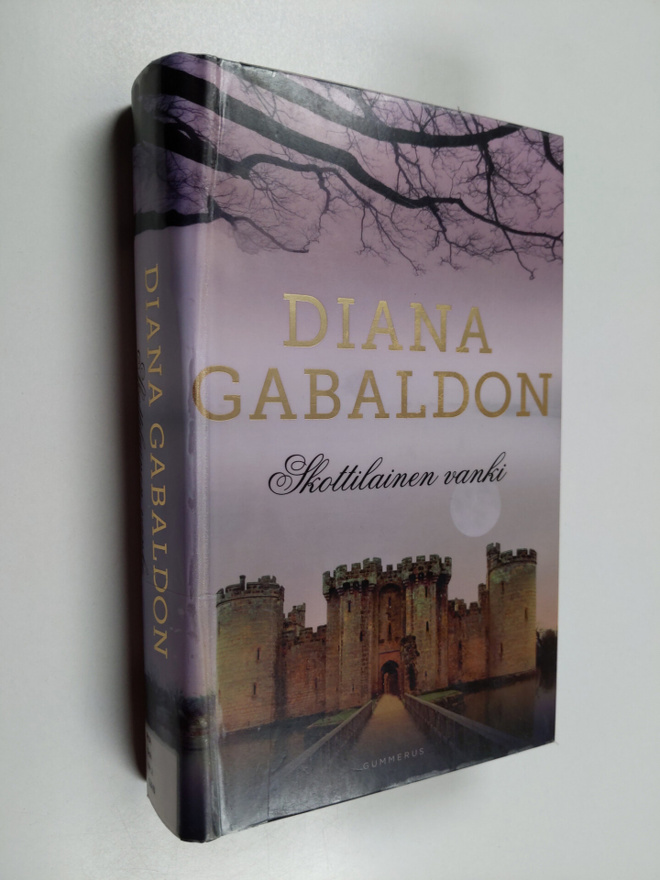 Diana Gabaldon : Skottilainen vanki