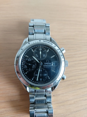 Omega Speedmasters Automatic