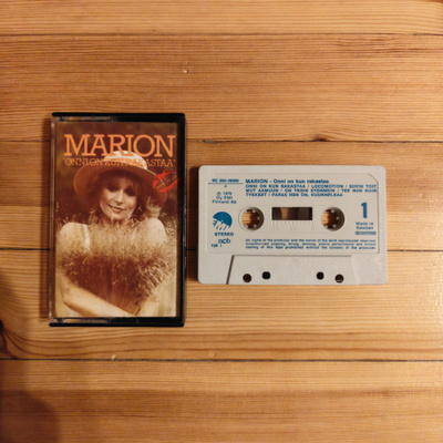 Marion - Onni On Kun Rakastaa c-kasetti