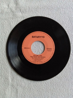 Bat&Ryyd single Voi Ryydana/Petturi 1989