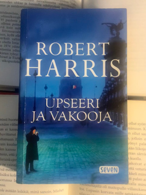 Robert Harris - Upseeri ja vakooja (pokkari)