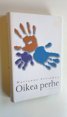 Marianne Peltomaa : Oikea perhe