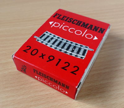 FLEISCHMANN 9122 N piccolo käyrä rata säde 1