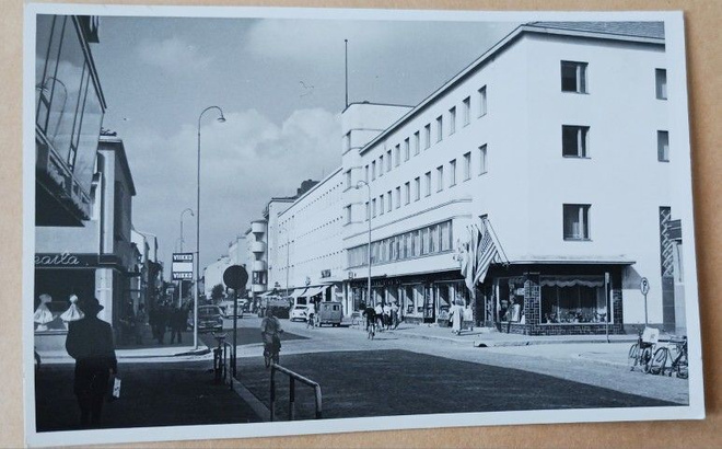 Kajaani, hotelli, keskustaa, mv valokuvapk, ei p.